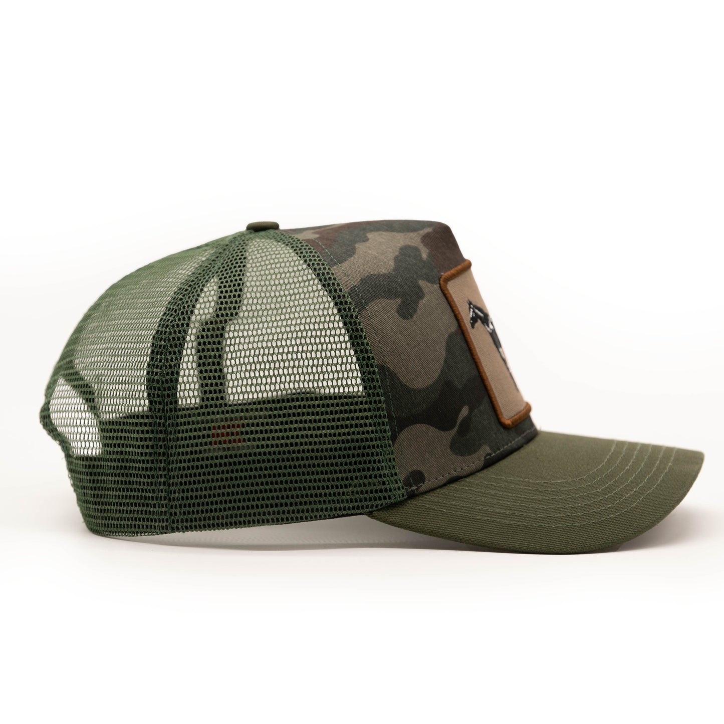 Camo QH Curved Brim Trucker