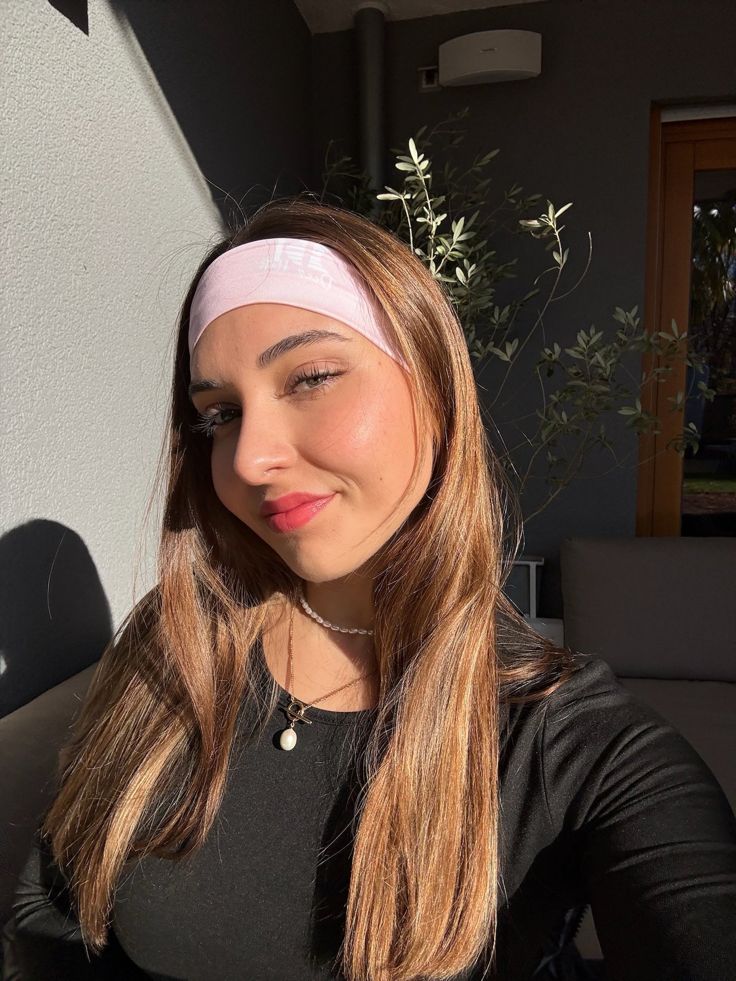 Deez Hats - Active Loop